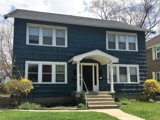 Grand Rapids Apartment: 2138 Madison SE