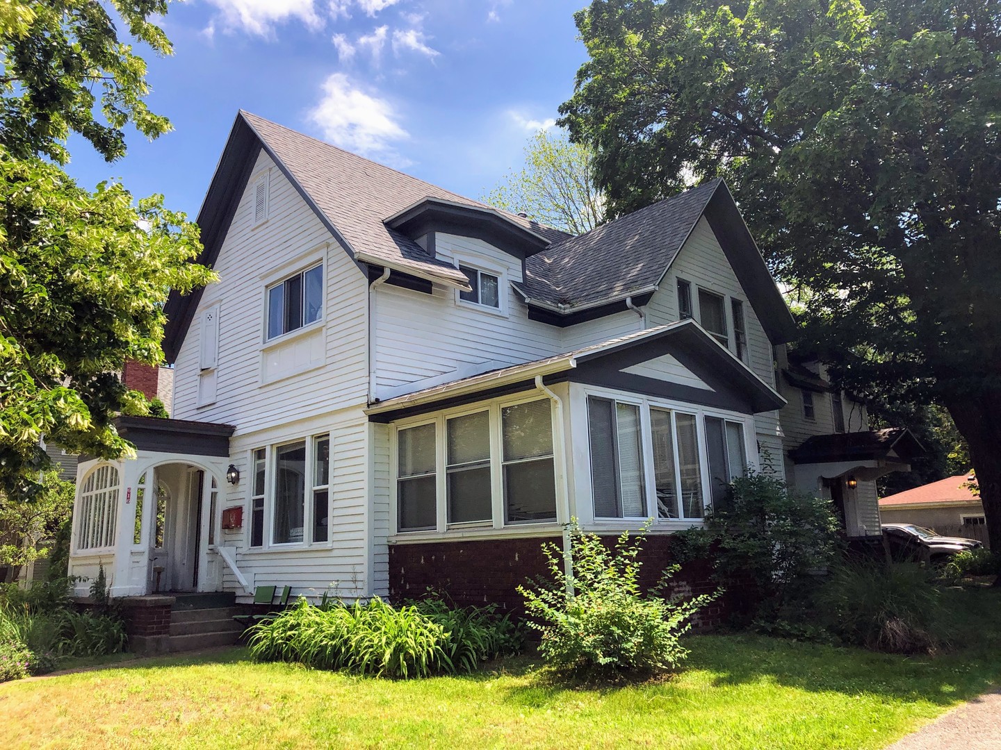 Grand Rapids Apartment: 616 Kellogg SE