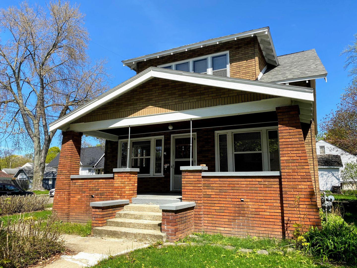 Grand Rapids Apartment: 670 Lincoln NW