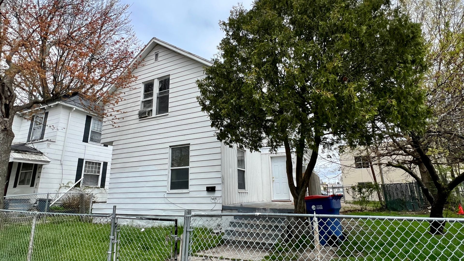 Grand Rapids Apartment: 15 Quigley SW
