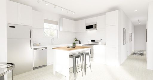 Spacious & Modern Top Floor 2 bedroom 2 bath Apartment – photo 1