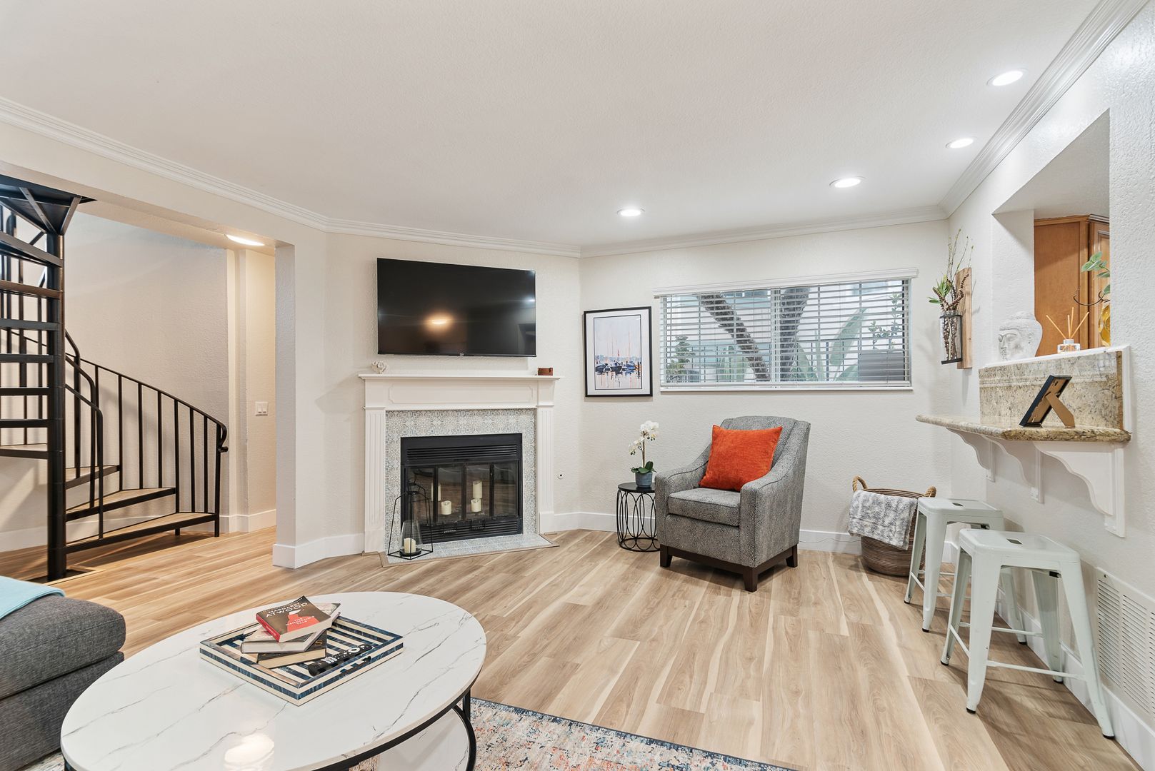 San Diego House: 1330 Reed Avenue