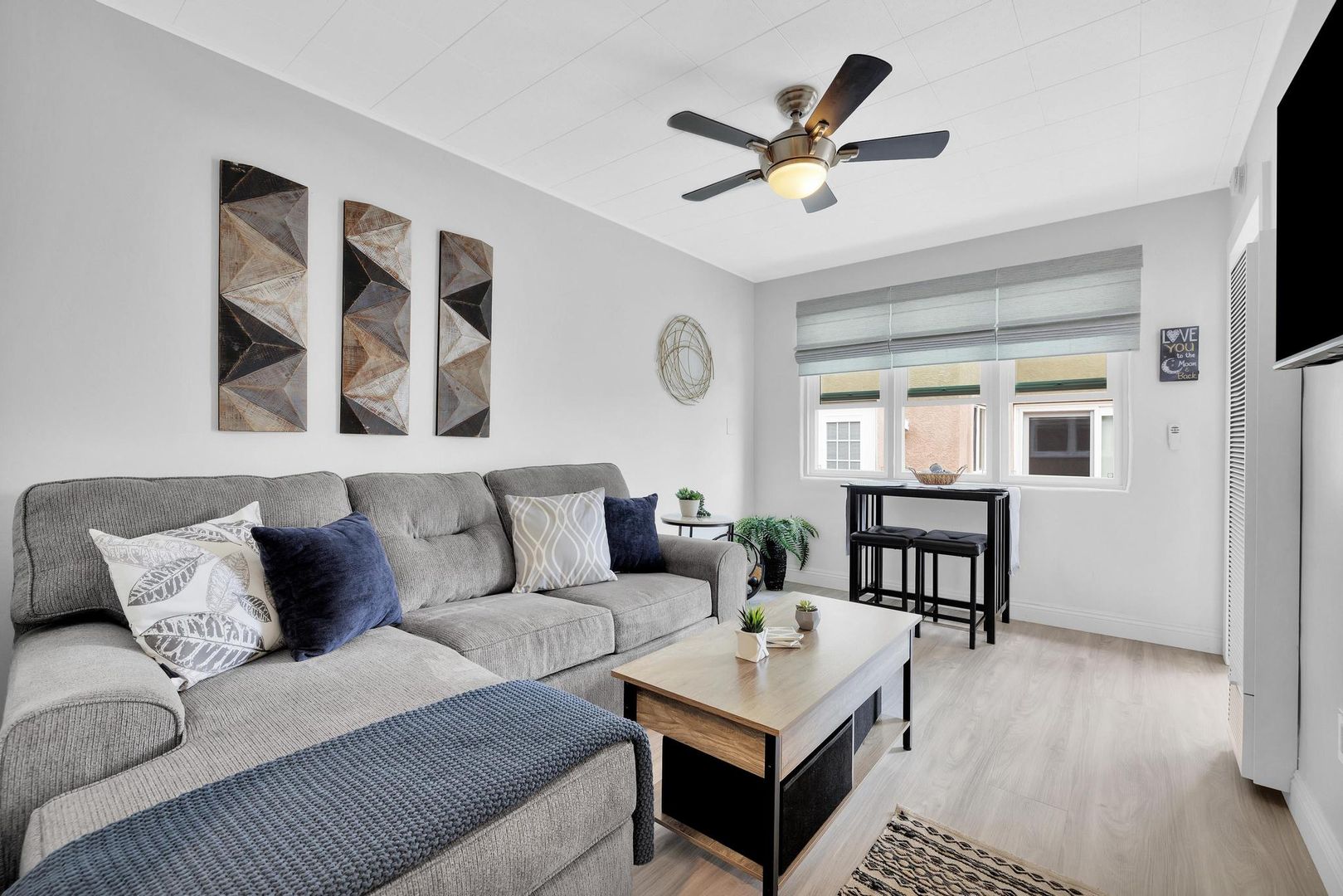 San Diego House: 4060 Kendall Street