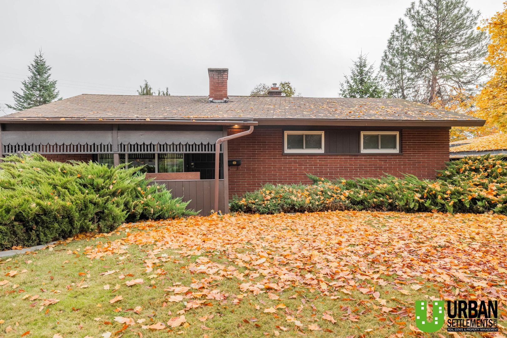 Spokane House: 6520 N Howard St
