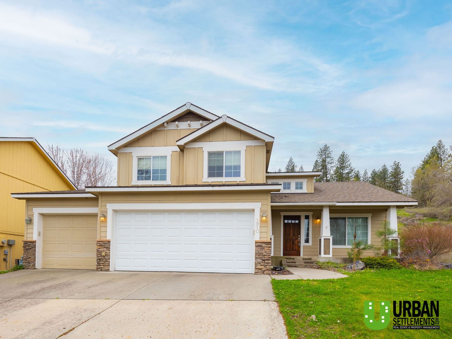 Spokane House: 1910 S. Canyon Woods Ln