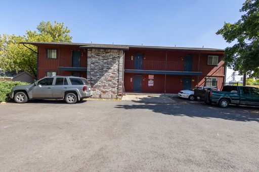Convenient 2 bedroom apartment near EWU! – photo 1