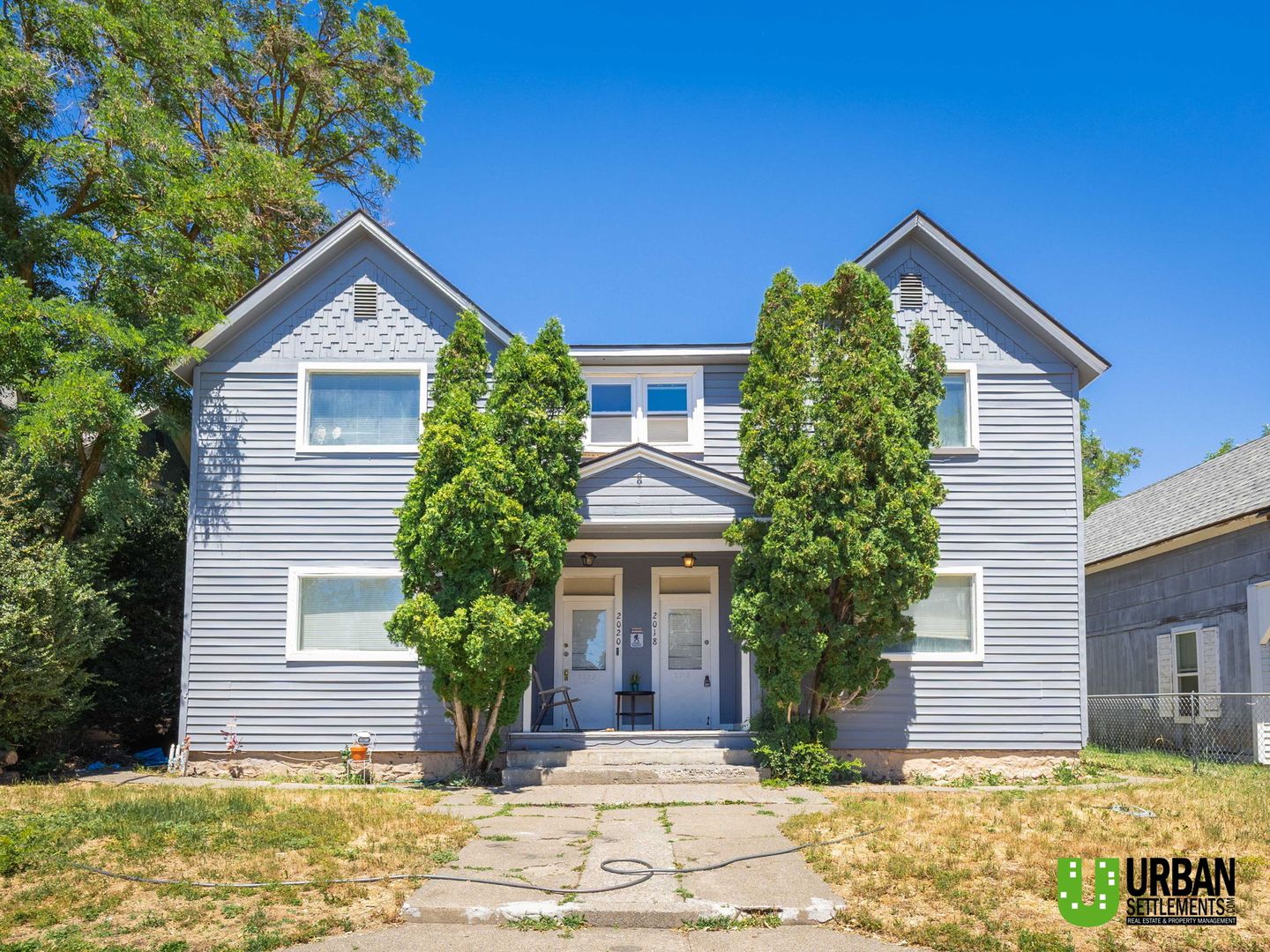 Spokane Apartment: 2018 W College Ave