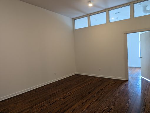 Listing photo thumbnail