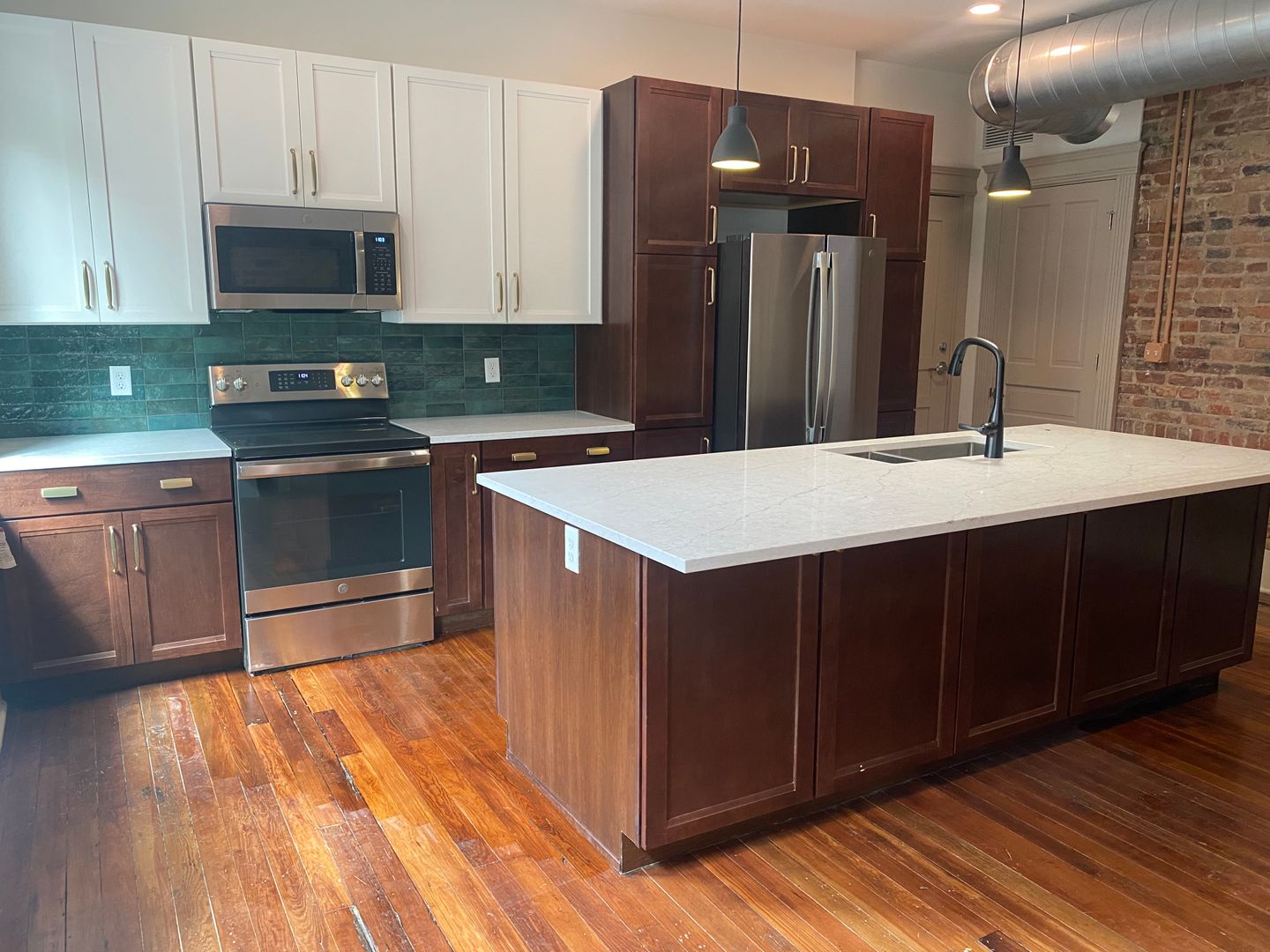 Cincinnati Apartment: 1701-1705 Race Street