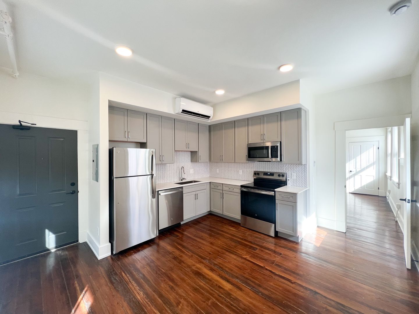 Cincinnati Apartment: 1400 Walnut Street