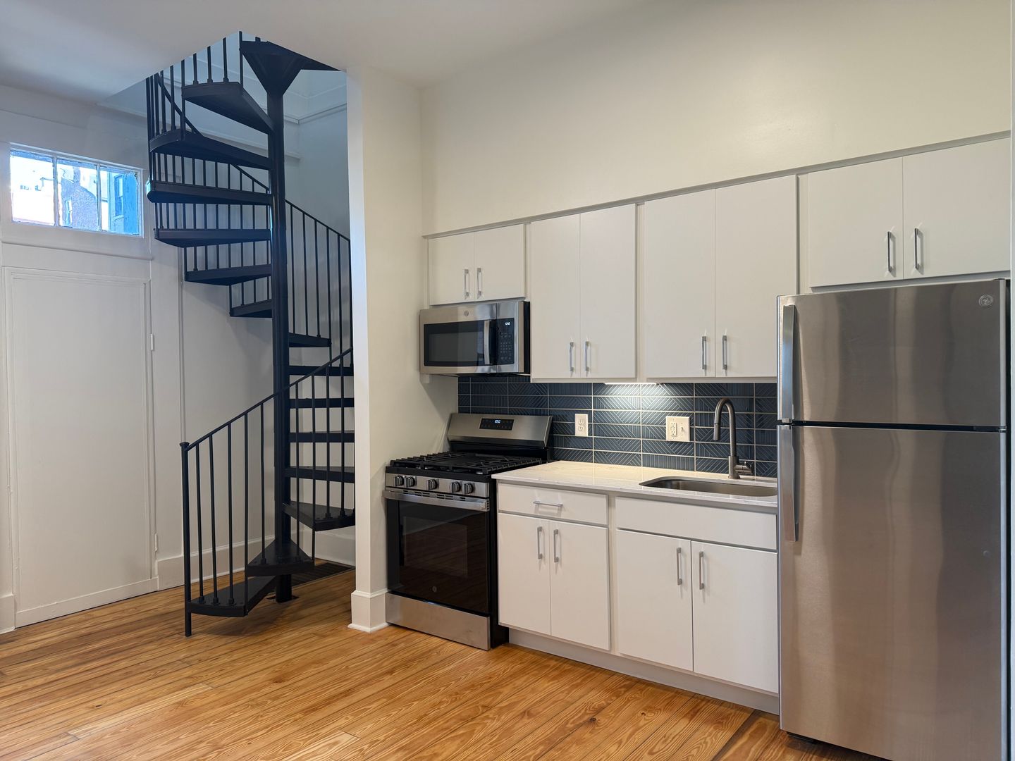 Cincinnati Apartment: 120 East 14th