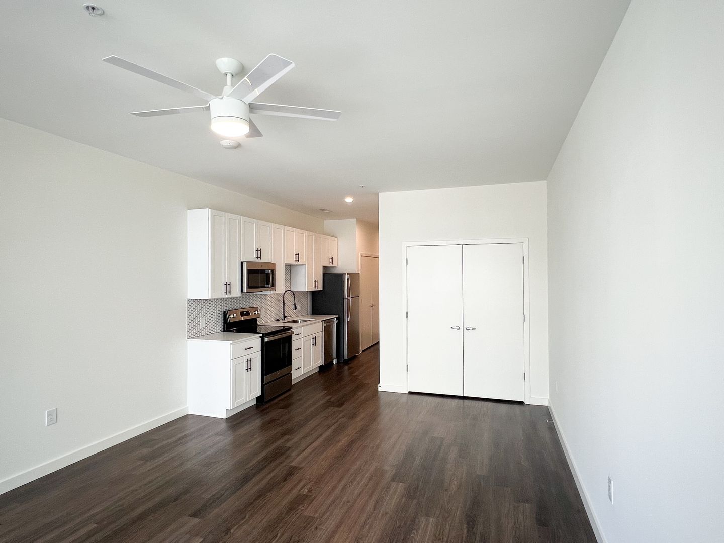 Covington Apartment: 103 E 3rd Street