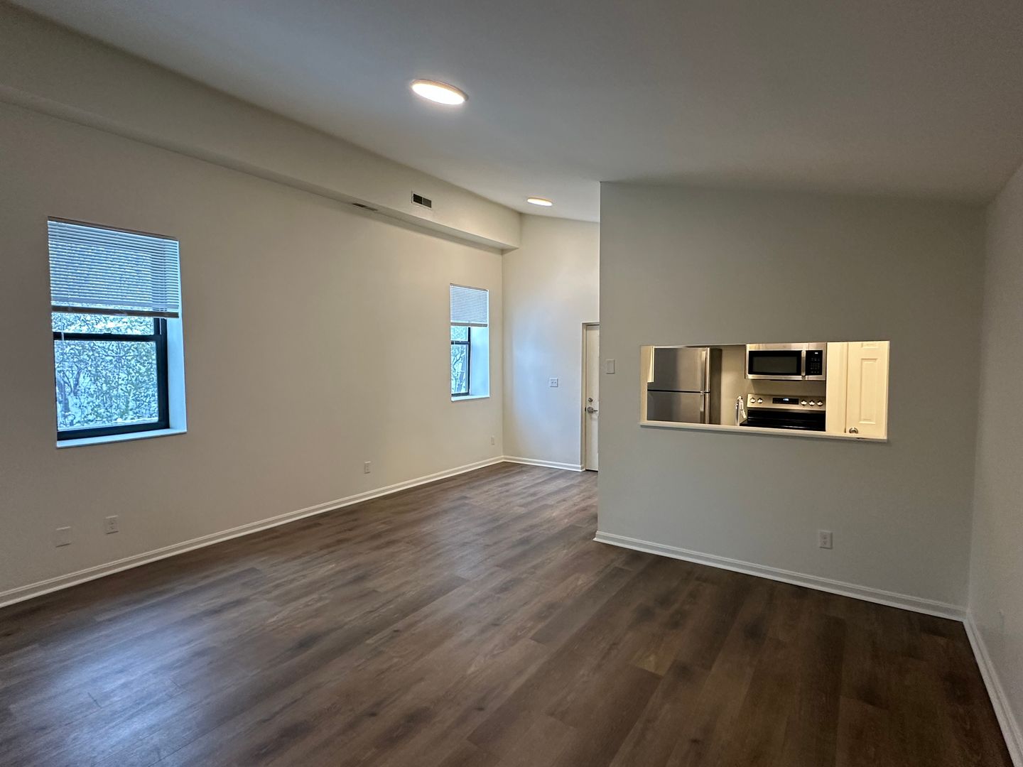 Cincinnati Apartment: 1777 Sycamore St