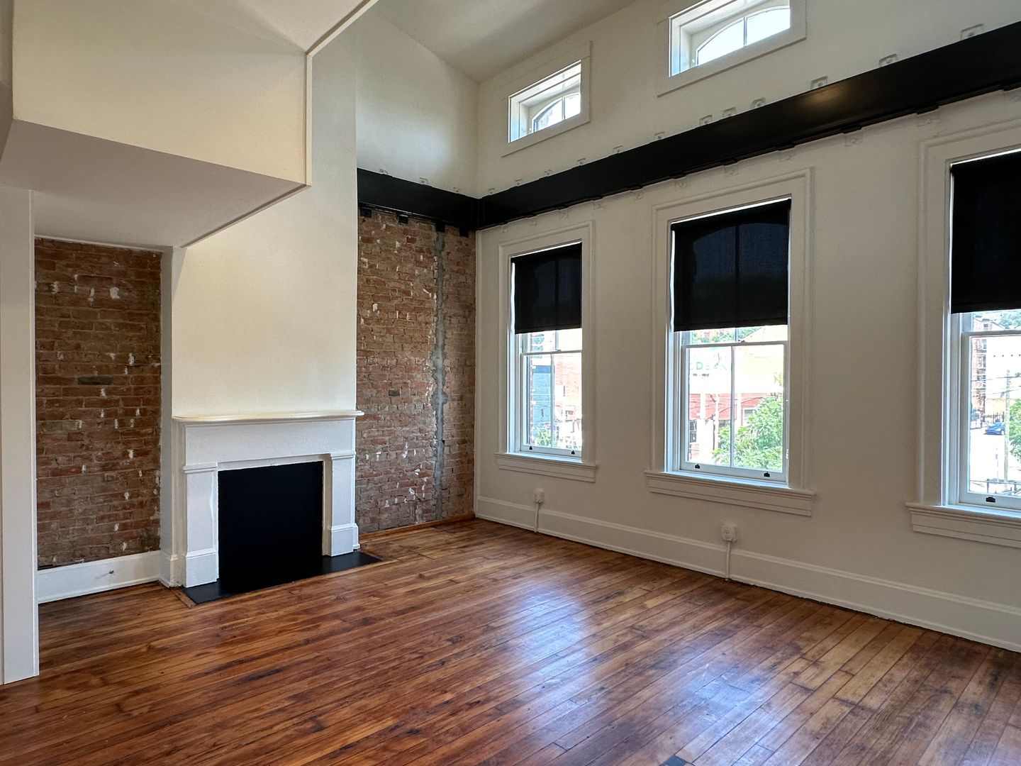 Cincinnati Apartment: 1443 Walnut St