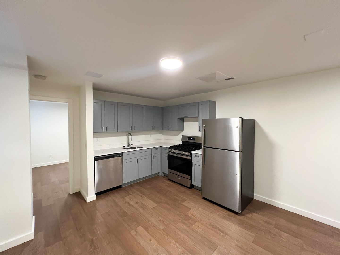 Cincinnati Apartment: 2378-2384 Park Avenue