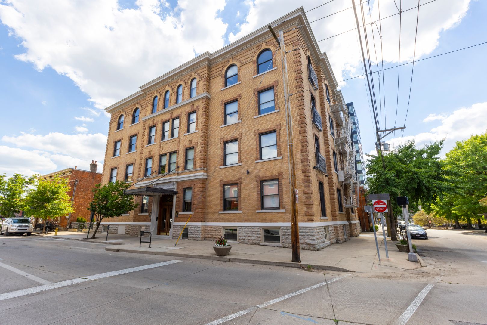 Covington Apartment: 303 Greenup