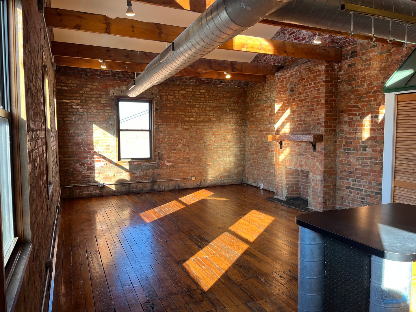 CIncinnati Apartment: 1431 Walnut St