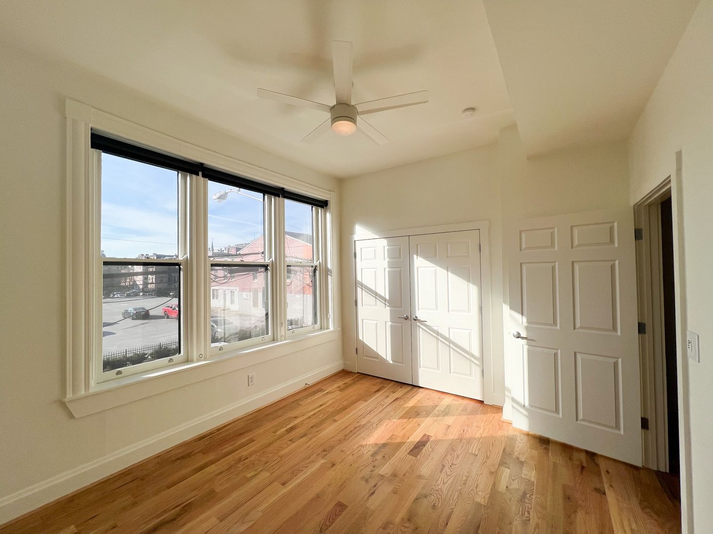 Cincinnati Apartment: 1412 Walnut