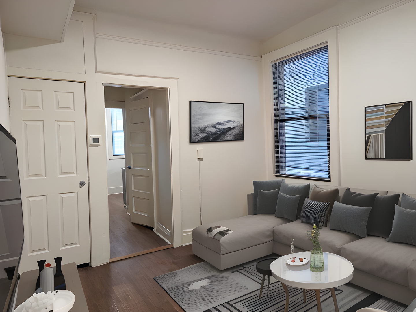 Cincinnati Apartment: 2378-2384 Park Avenue