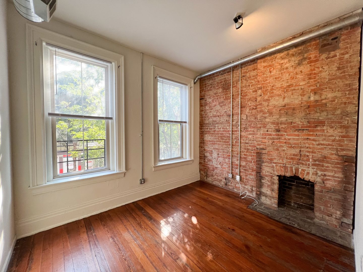 Cincinnati Apartment: 1309-11 Main St