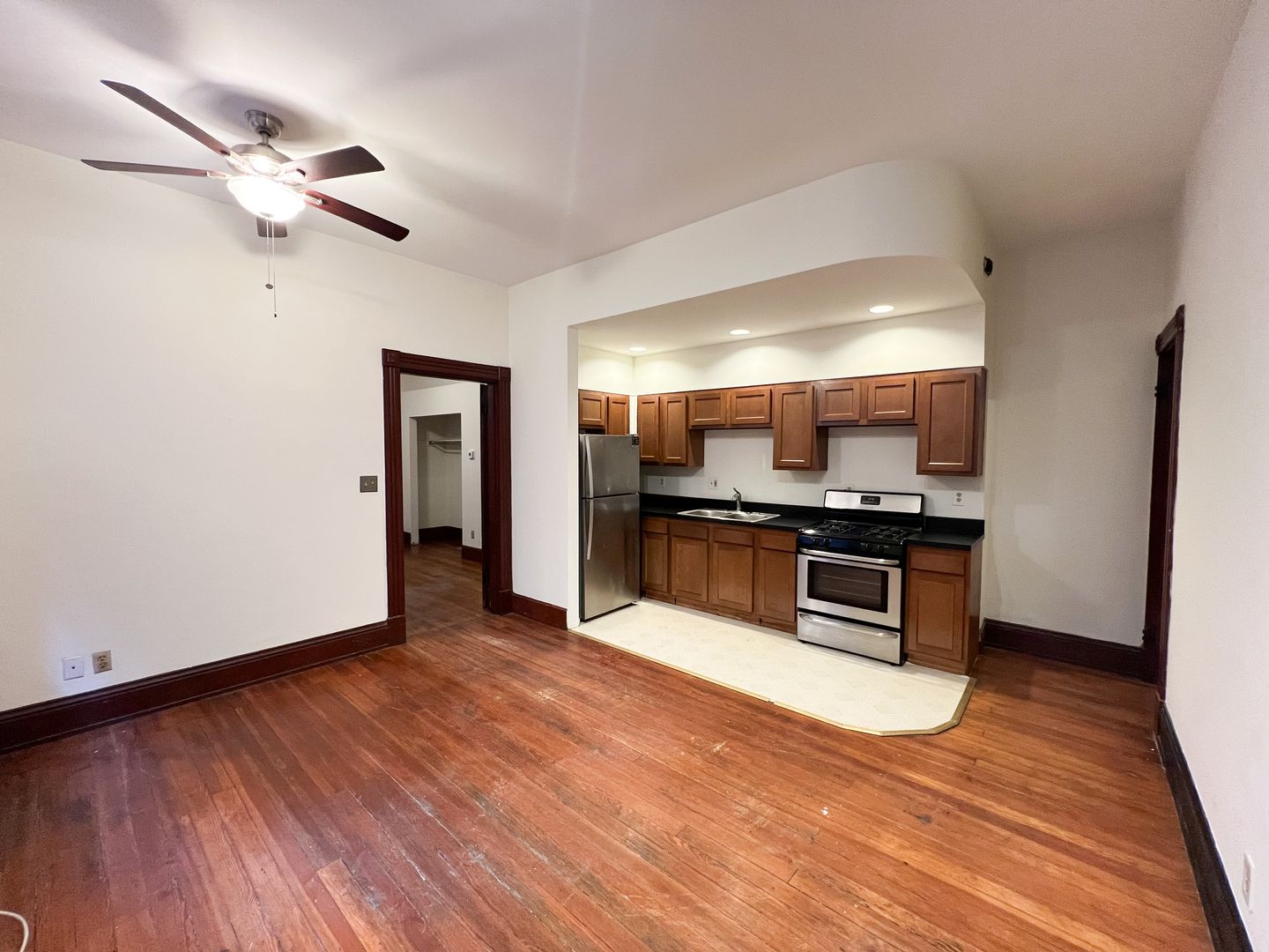 Cincinnati Apartment: 1319 Main St