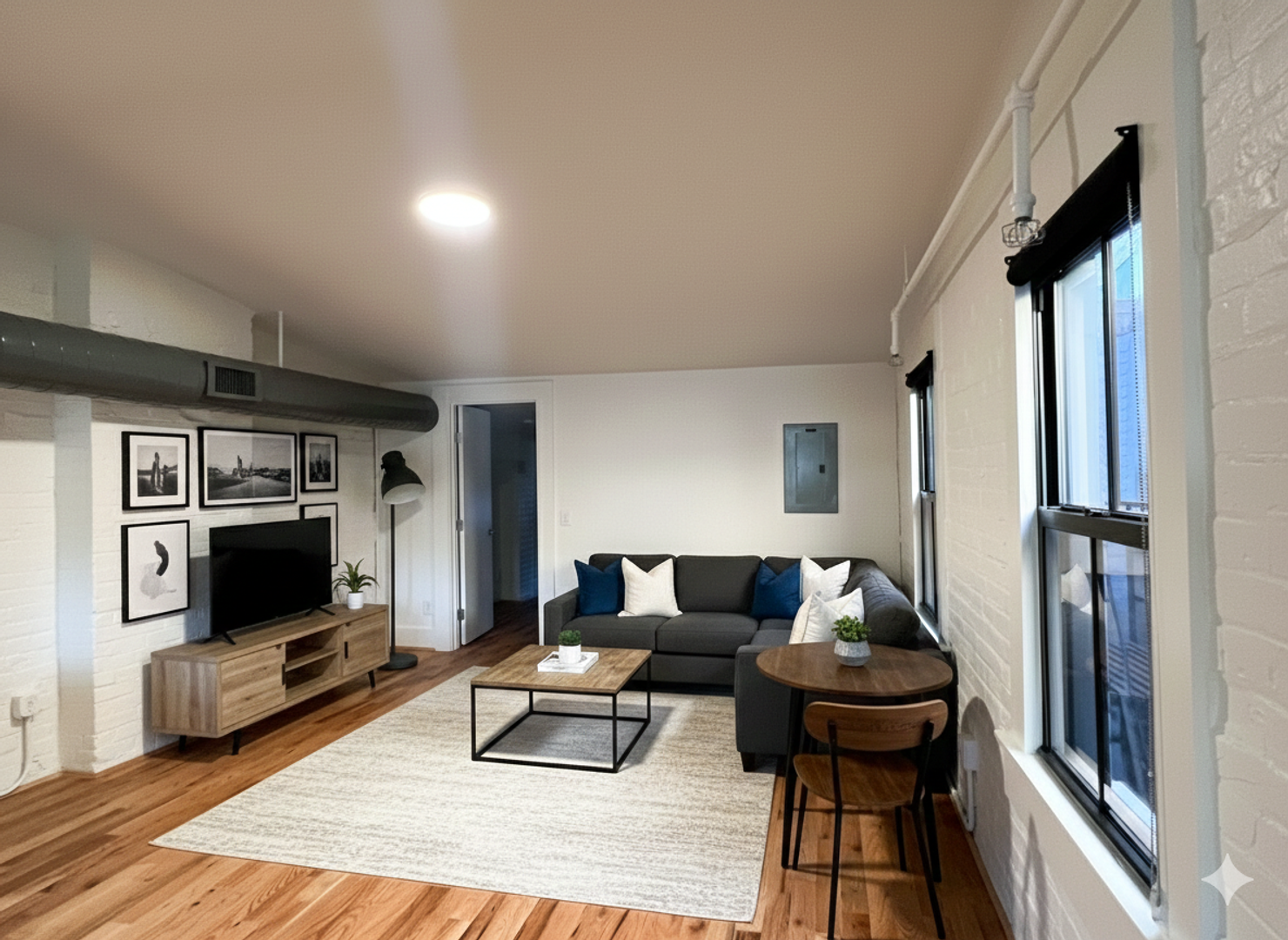 Cincinnati Apartment: 120 East 14th