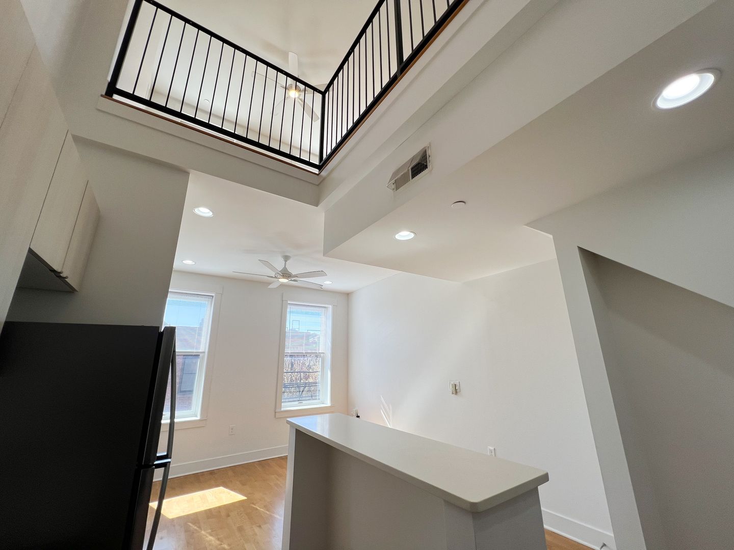 Cincinnati Apartment: 1200 Broadway