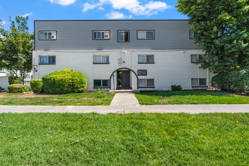 Gated Salt Lake 1 Bedroom Apartment – photo 1