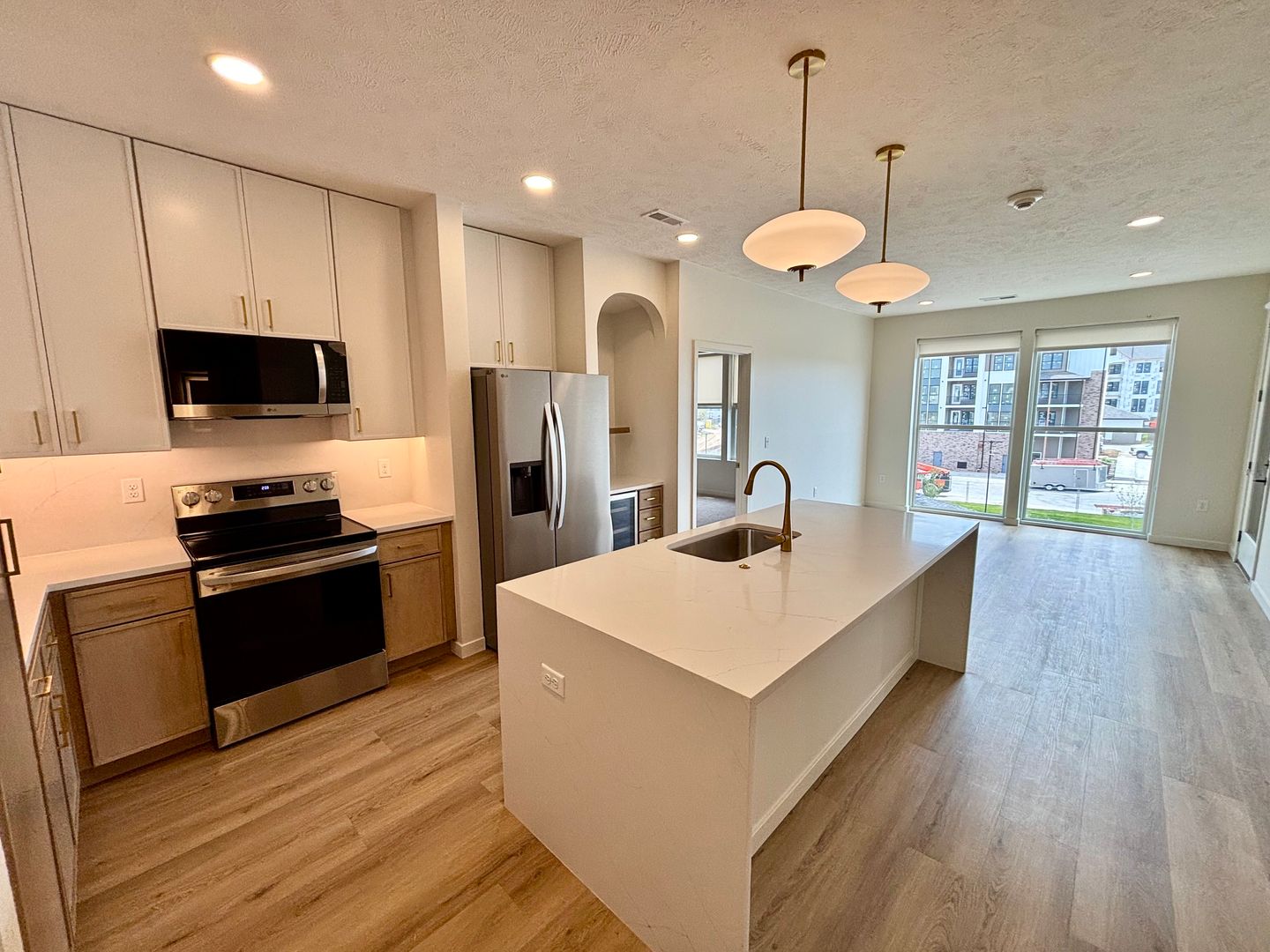 Omaha Apartment: 501 N 186th Plaza, 502 N 186th Plaza, 504 N 187th Court,