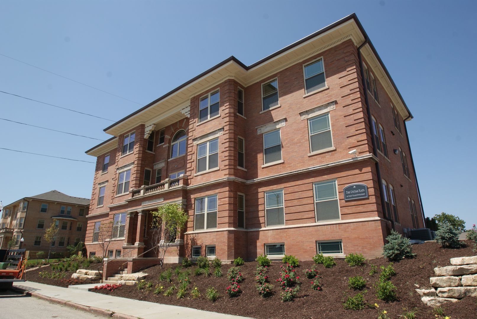 The Unitah Flats Apartments