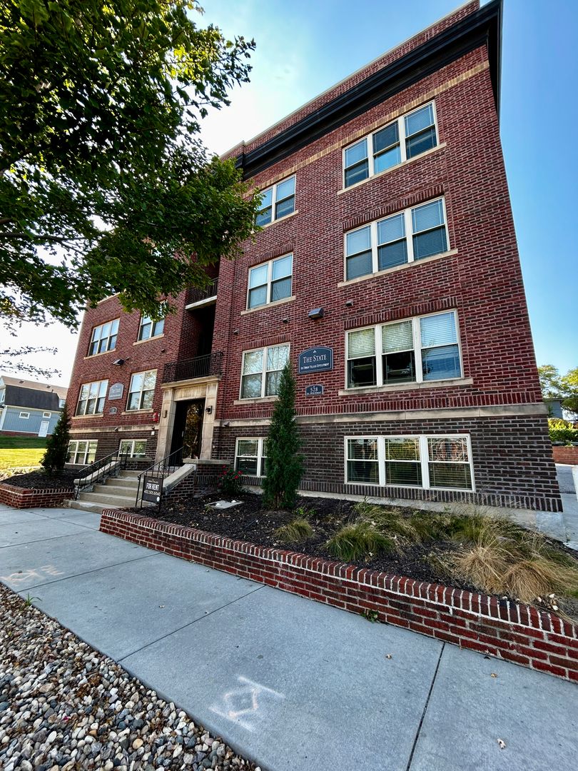Omaha Apartment: 528 S. 29th Street