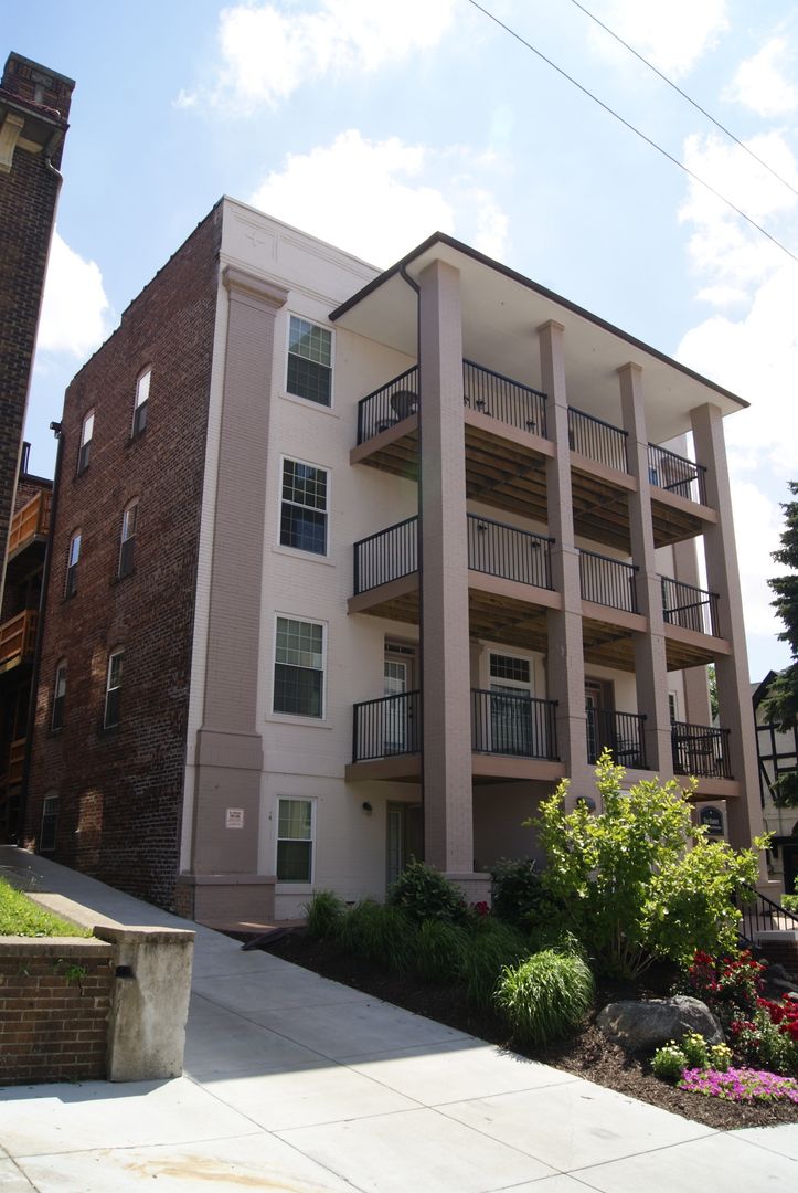Omaha Apartment: 3009 Harney Street