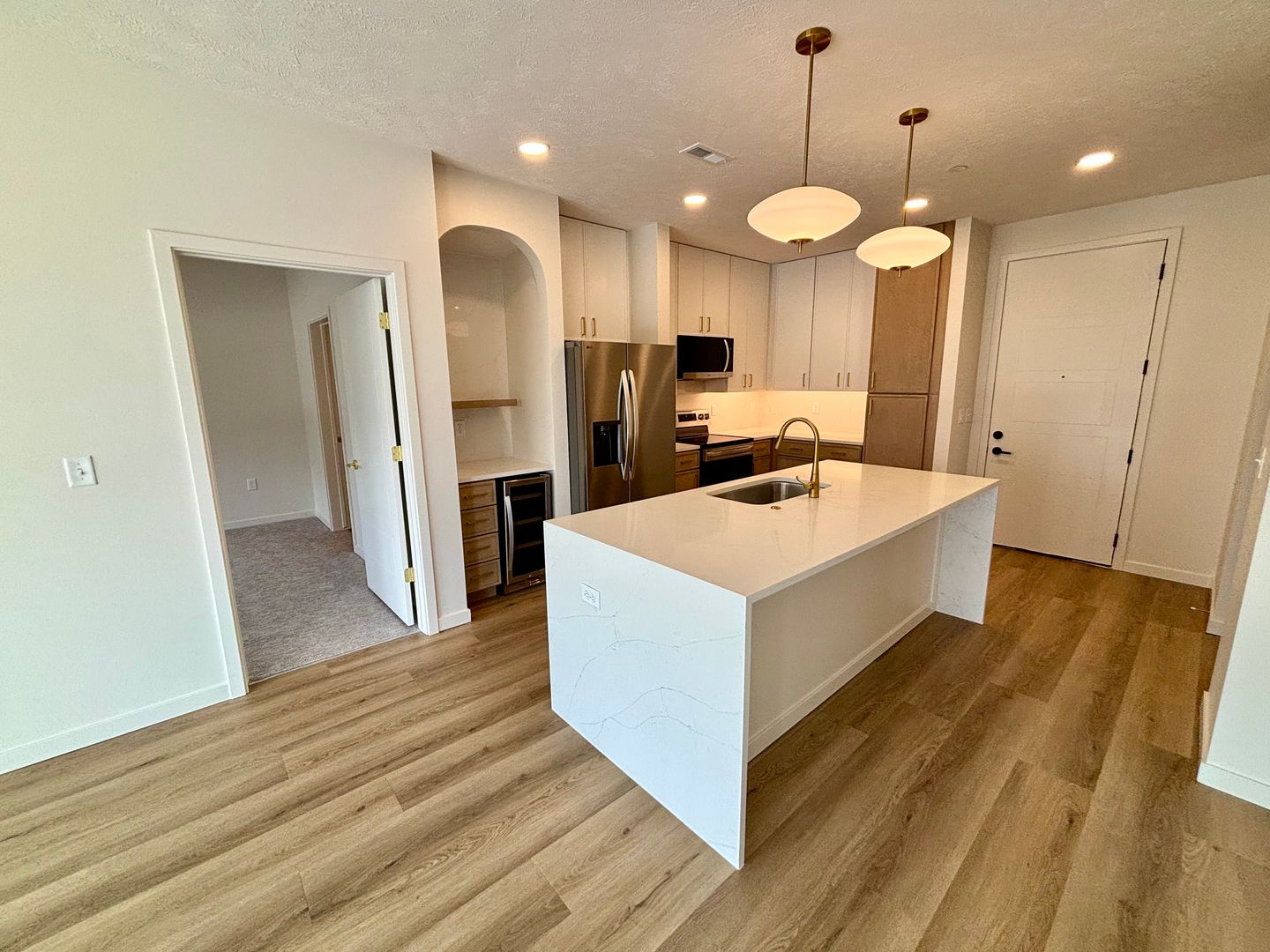 Omaha Apartment: 501 N 186th Plaza, 502 N 186th Plaza, 504 N 187th Court,