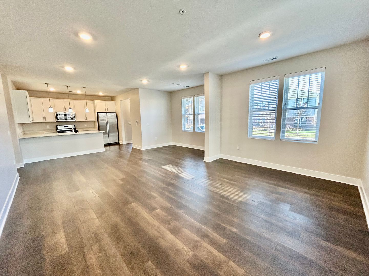 Omaha Apartment: 13108 Lincoln Road
