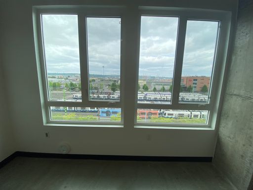 Listing photo thumbnail