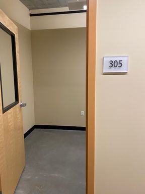 3250 Airport Way South, 305, Seattle, WA 98134