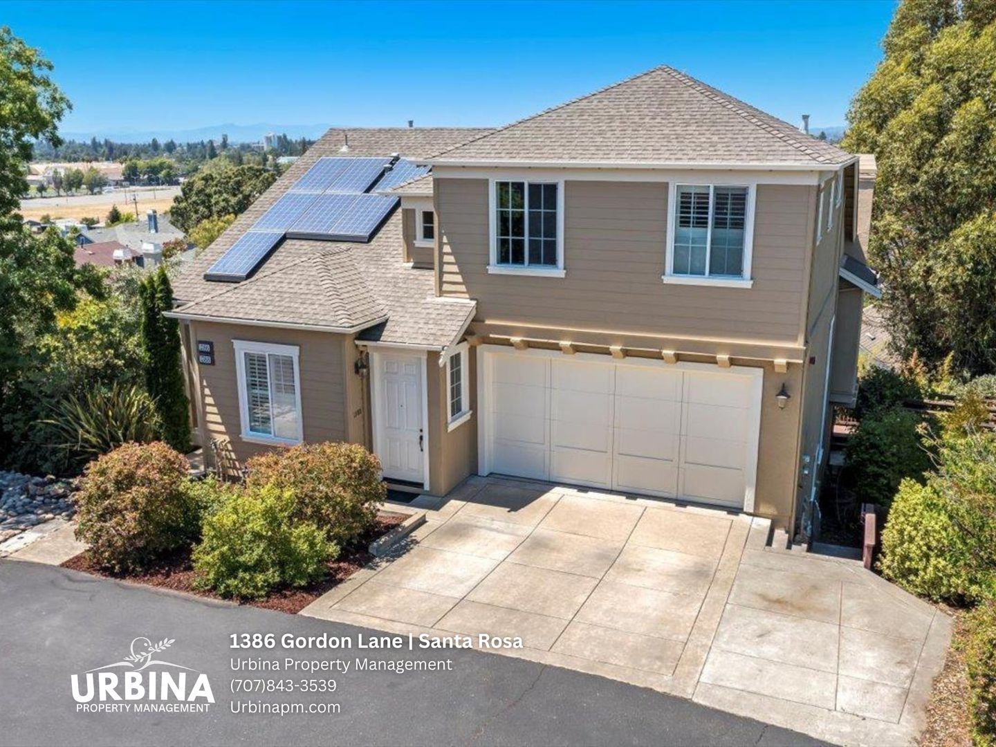 Santa Rosa House: 1386 Gordon Lane