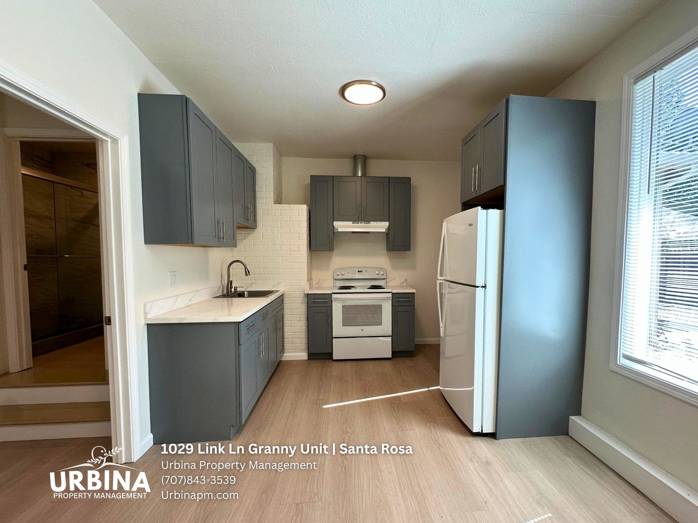 Santa Rosa Apartment: 1029 Link Lane