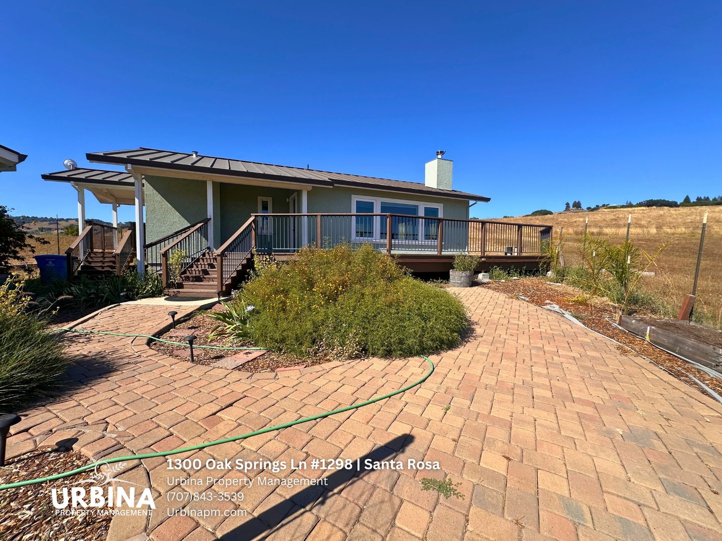 Santa Rosa House: 1300 Oak Springs Lane #1298