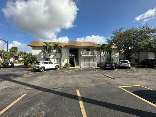NICE UNIT FOR RENT!!! 1/1 EXCELLENT LOCATION!! – photo 1