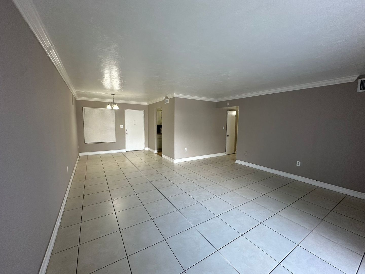 Fort Myers Apartment: 1830 Maravilla Ave #704