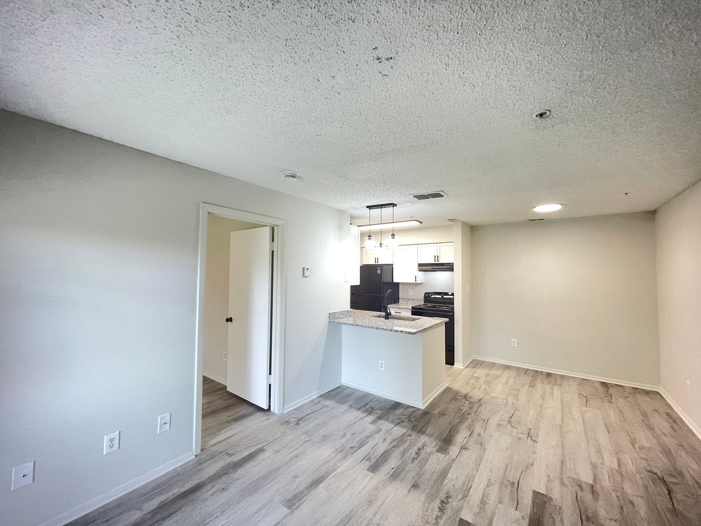 Altamonte Springs Condo: 241 Afton Square.