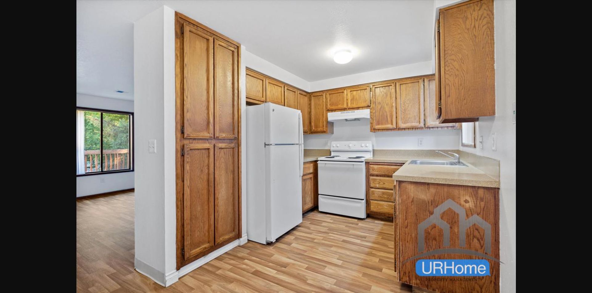 Portland Apartment: 426 SE 169th Avenue