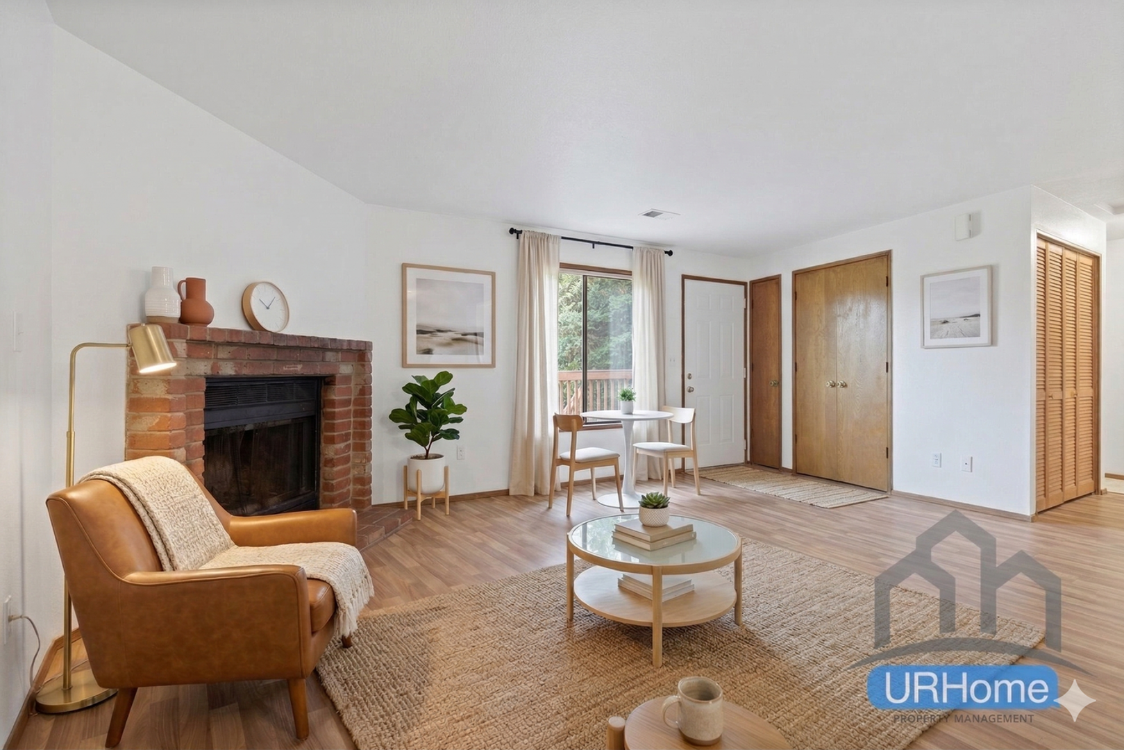 Portland Apartment: 400 SE 169th Avenue