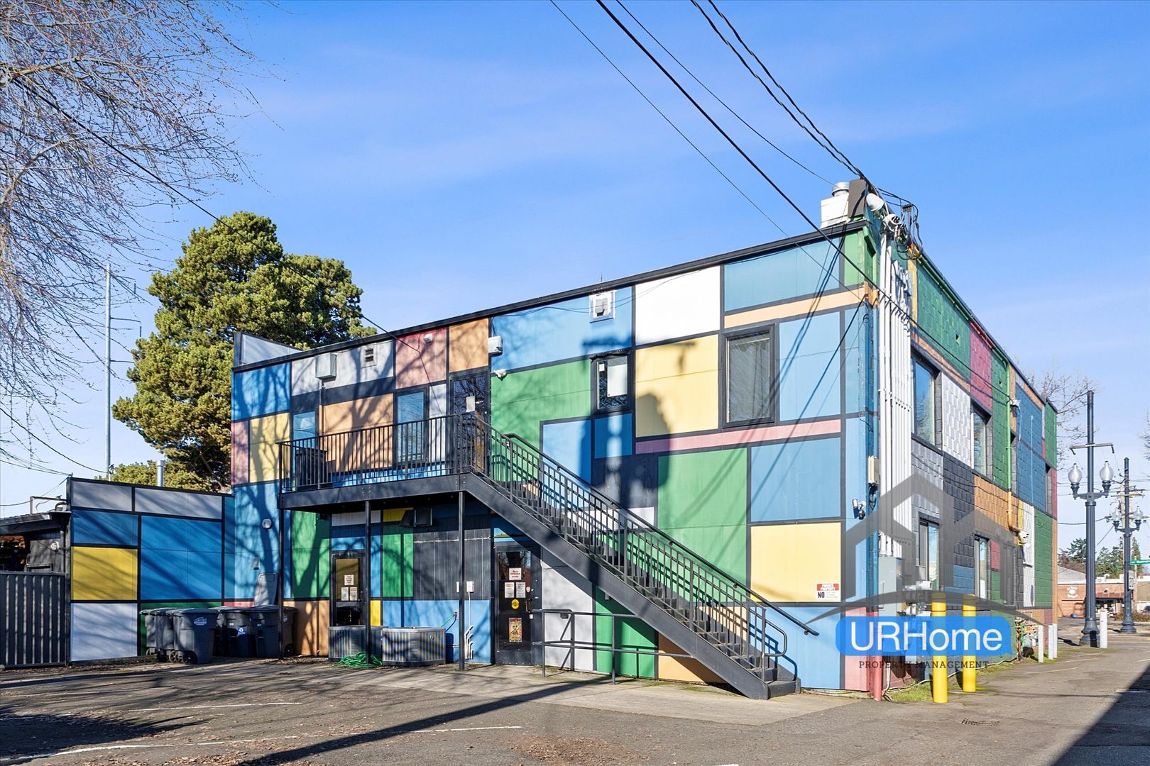Hillsboro Apartment: 242 SE Washington Street