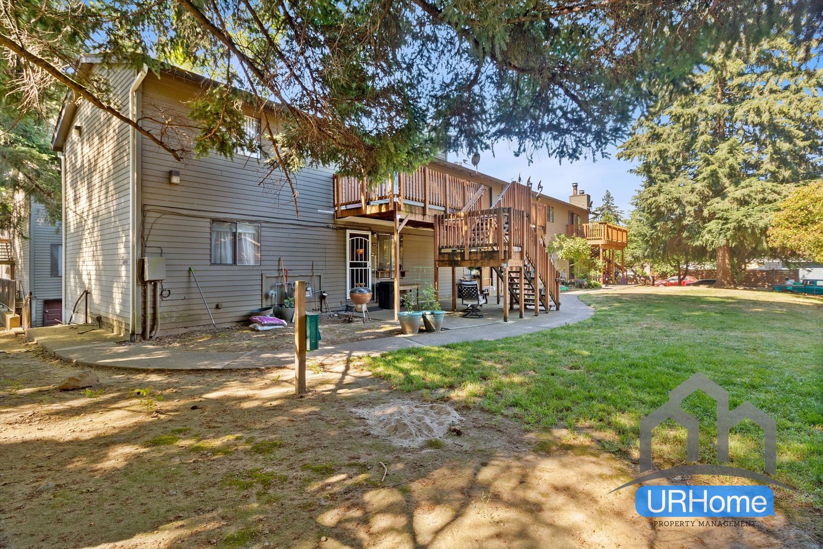 Portland Apartment: 400 SE 169th Avenue