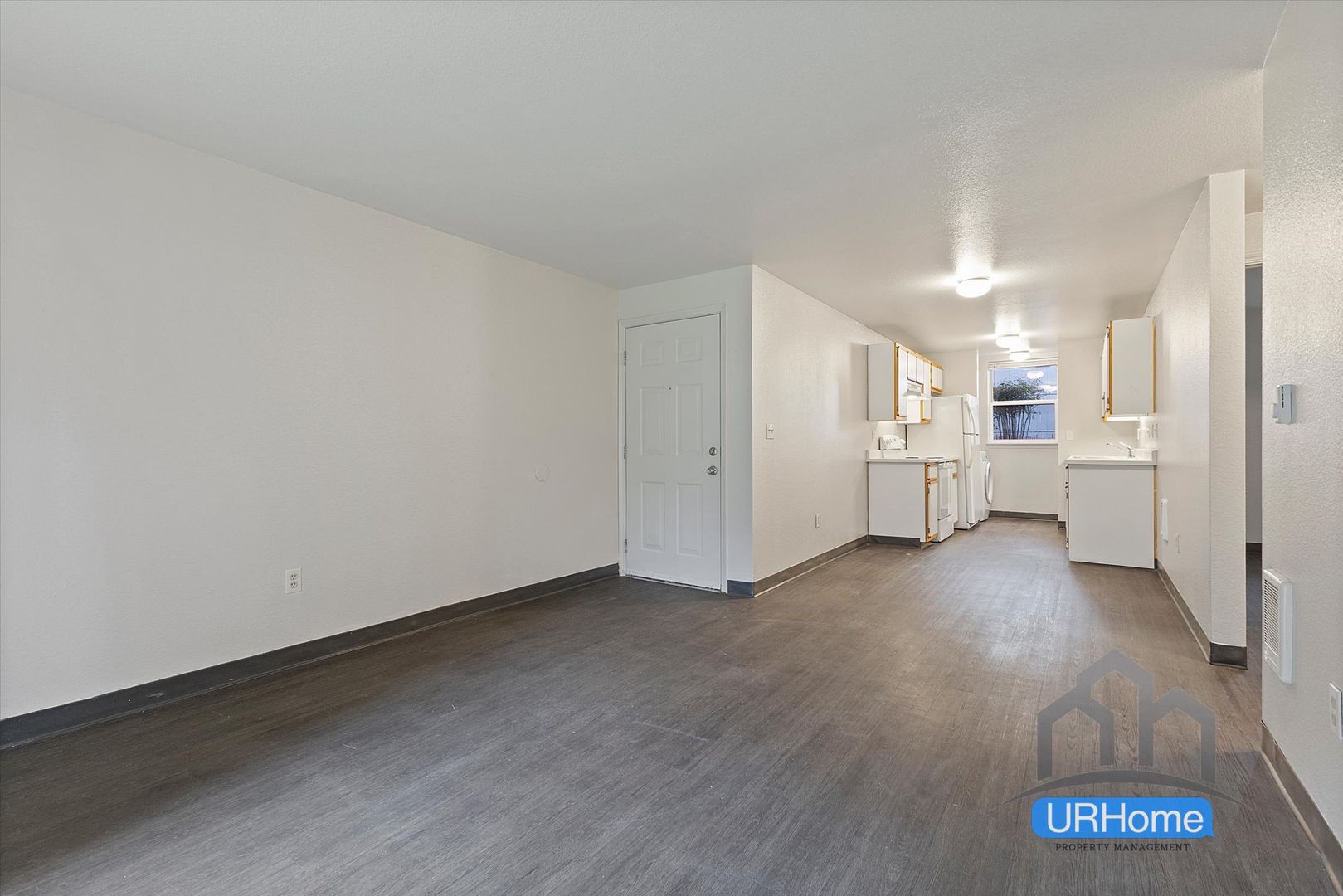 Portland Apartment: 611 SE 190th Avenue