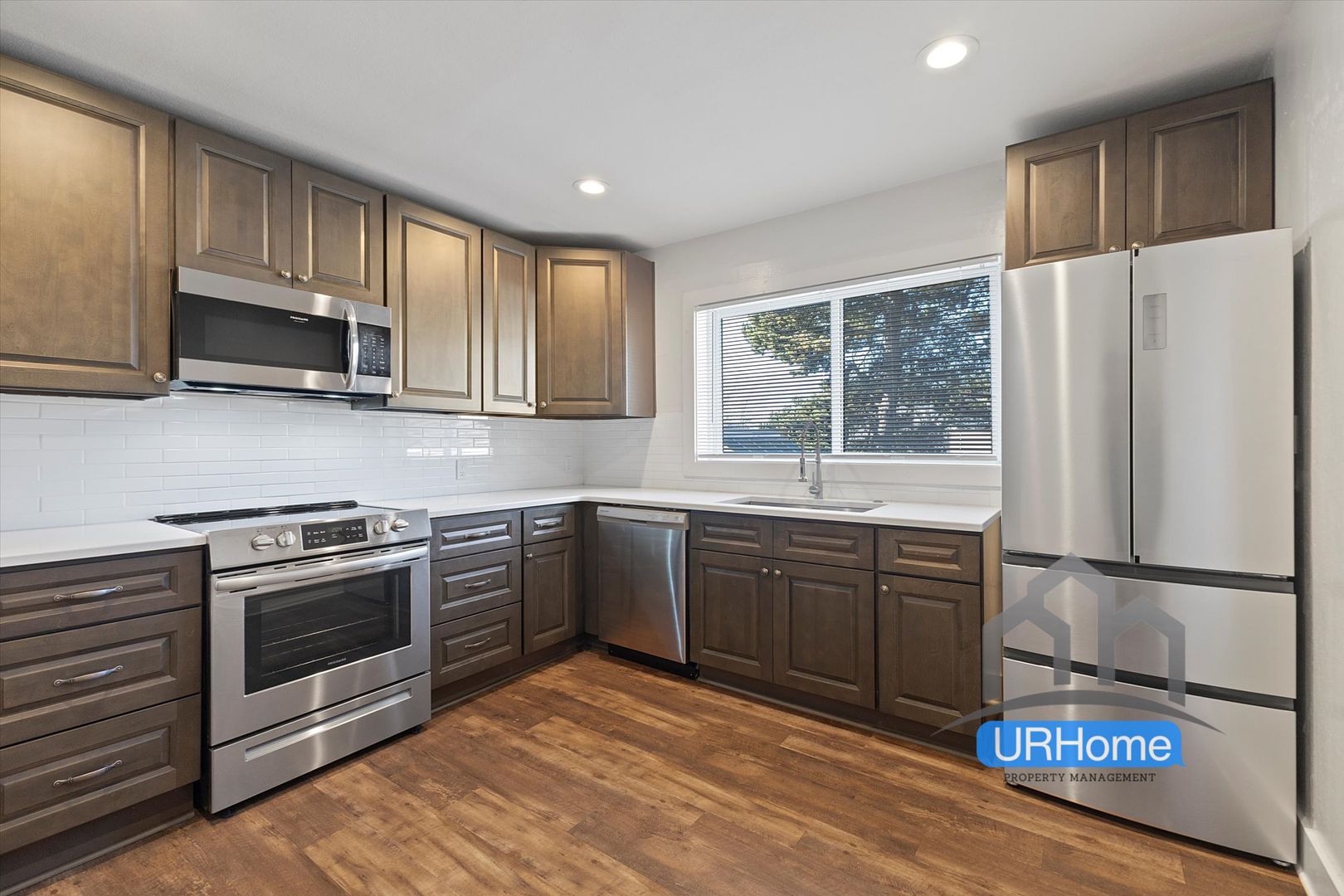 Hillsboro Apartment: 242 SE Washington Street