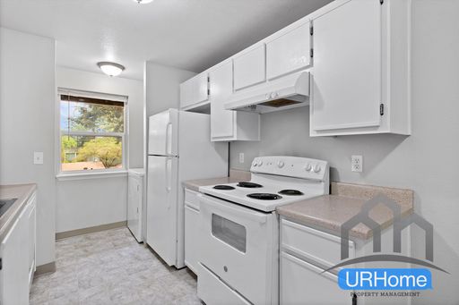 2BR + In-Unit W/D ($1,399), Move-In Ready – photo 1