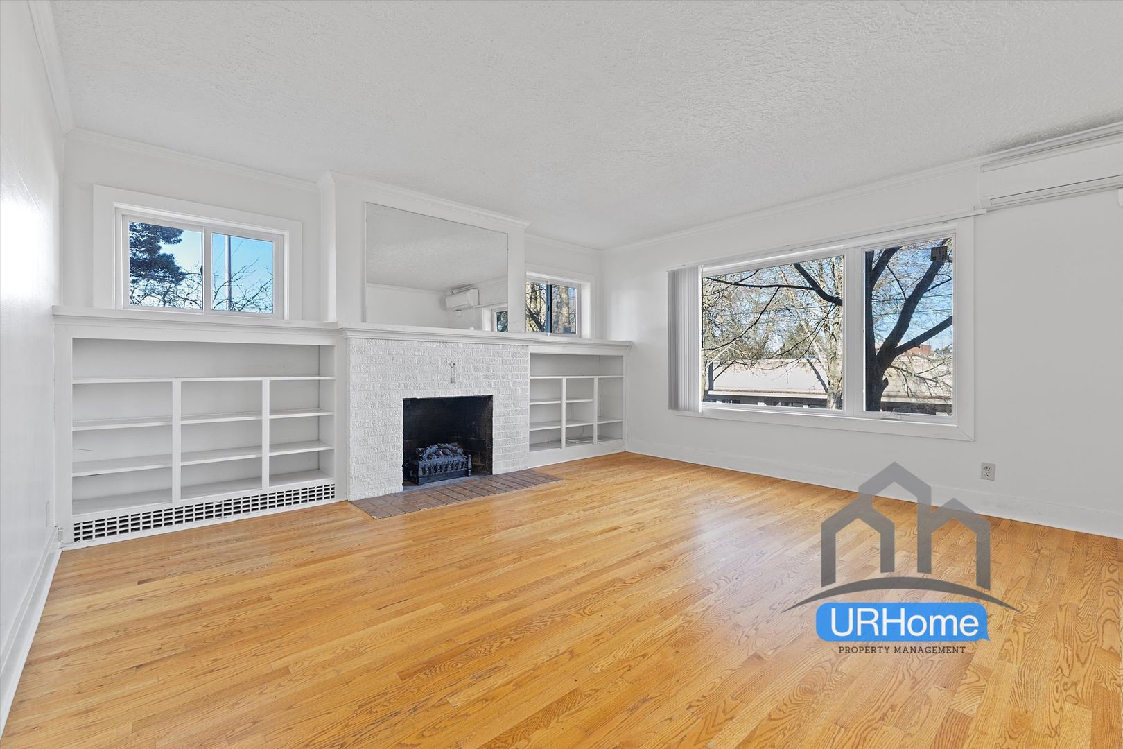 Hillsboro Apartment: 242 SE Washington Street